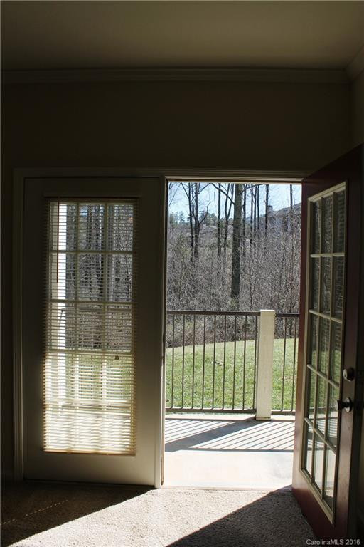 900 Vista Lake Drive #004 - Photo 4