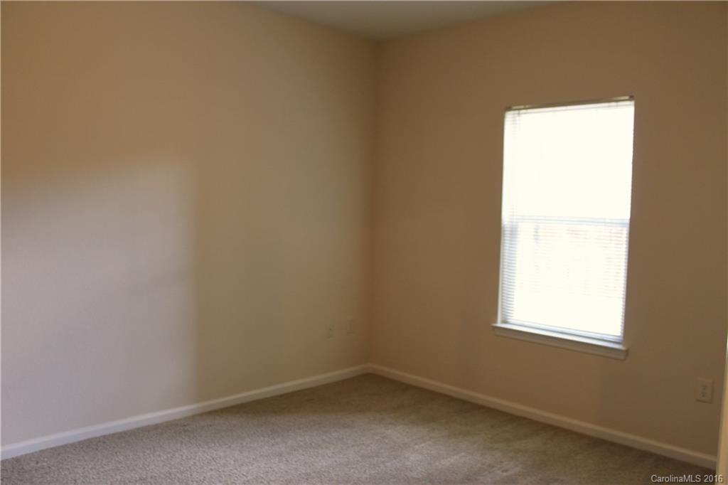 900 Vista Lake Drive #004 - Photo 8