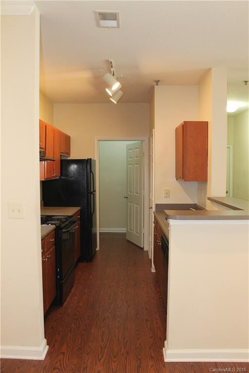 700 Vista Lake Drive #104 - Photo 8