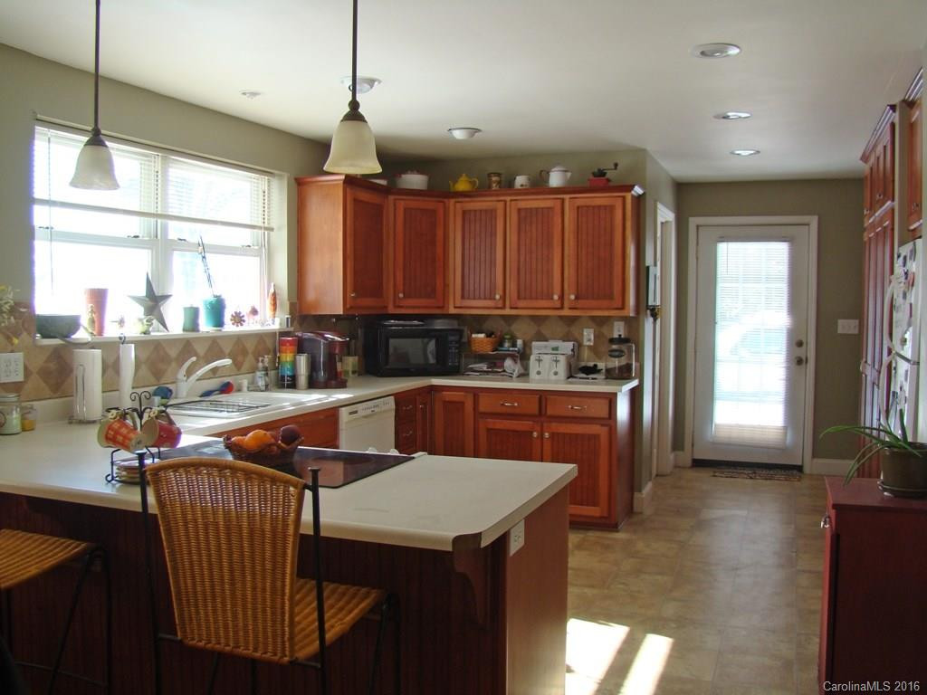 450 Tracy Grove Road - Photo 4