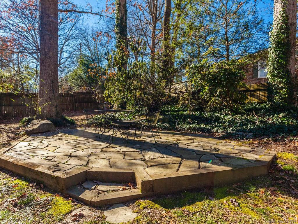 206 Hillandale Drive - Photo 23