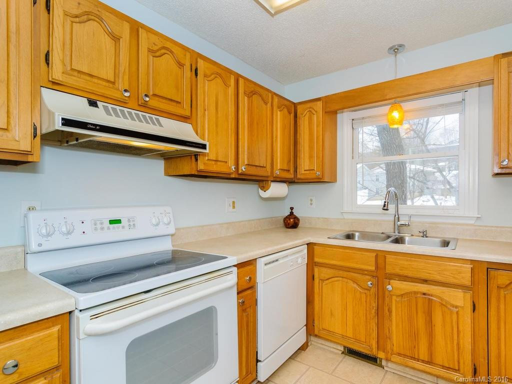 29 Oakwood Road - Photo 5