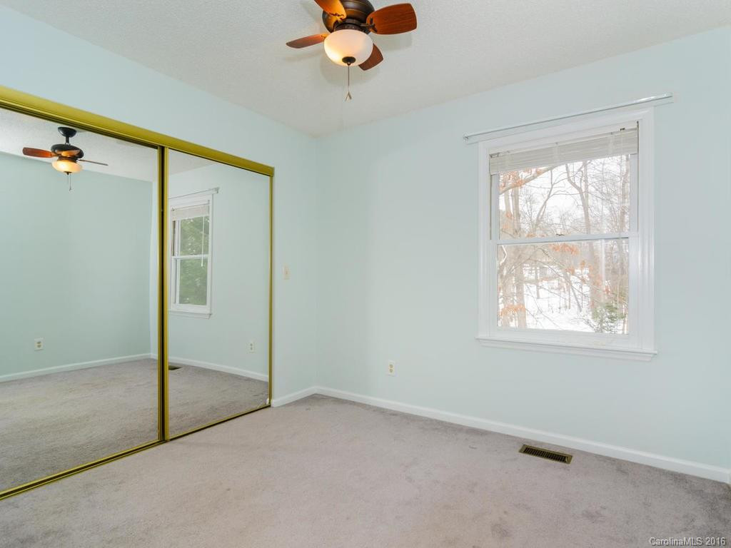 29 Oakwood Road - Photo 9