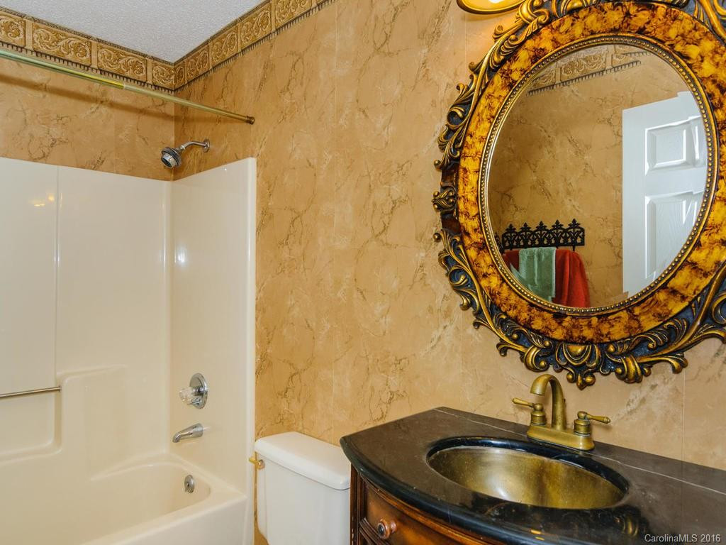 29 Oakwood Road - Photo 10