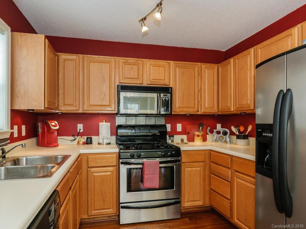 198 Misty Valley Road - Photo 13