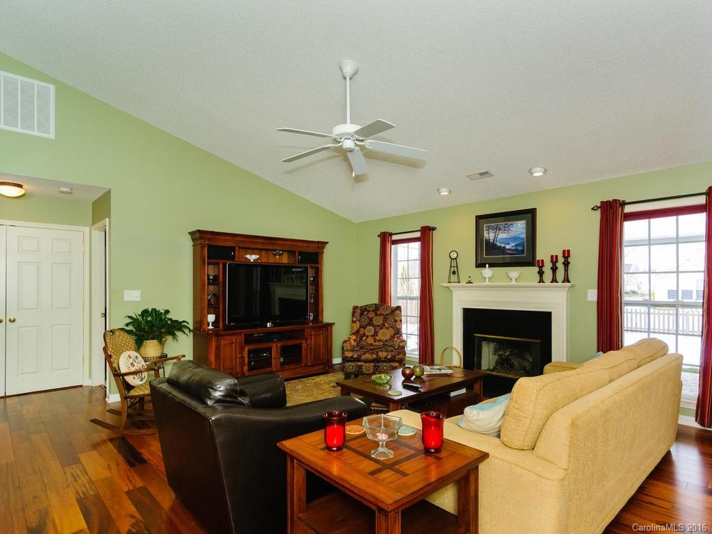 198 Misty Valley Road - Photo 6