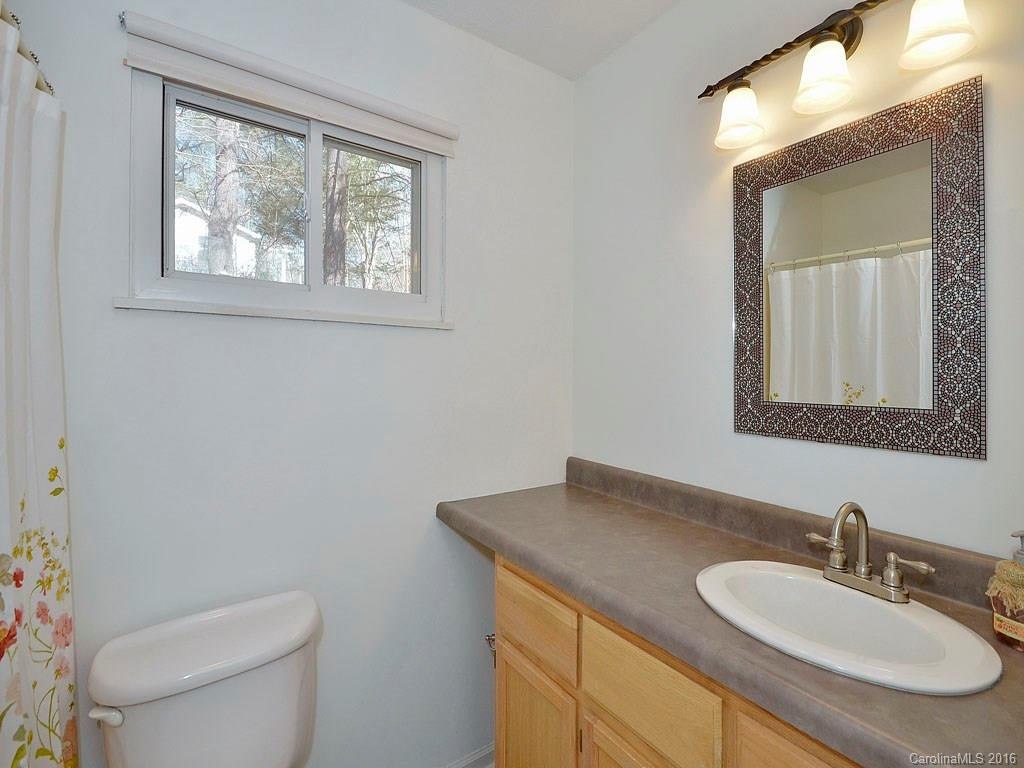 421 Blooming Laurel Drive - Photo 8