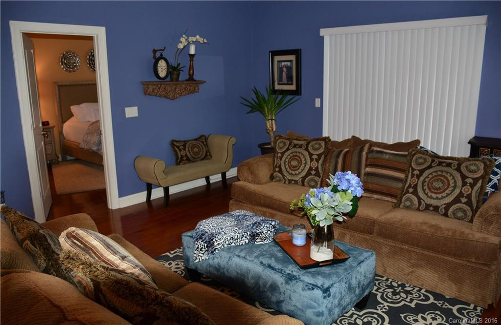 94 Fox Den Drive #104 - Photo 9