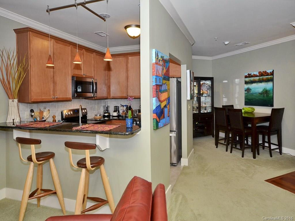 9 Kenilworth Knoll #325 - Photo 2