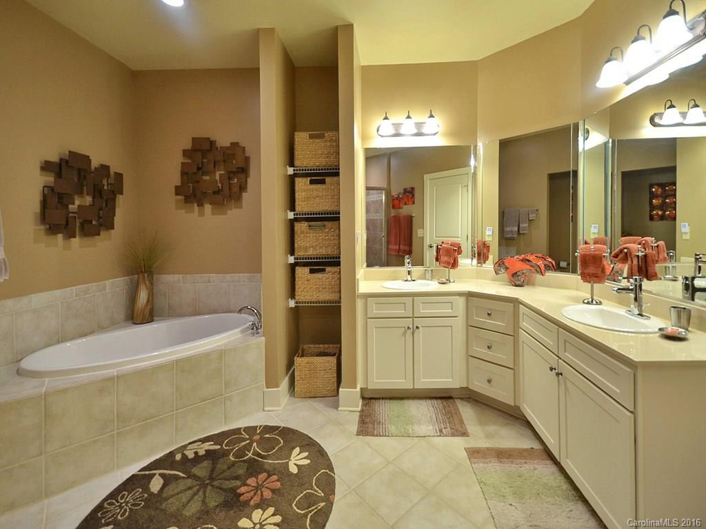 9 Kenilworth Knoll #325 - Photo 6