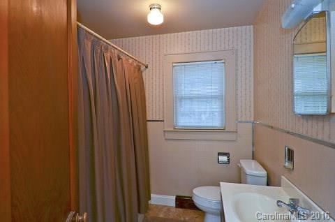 217 Marion Street - Photo 8