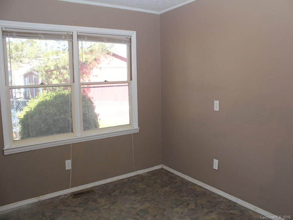 70 Silverleaf Drive - Photo 4