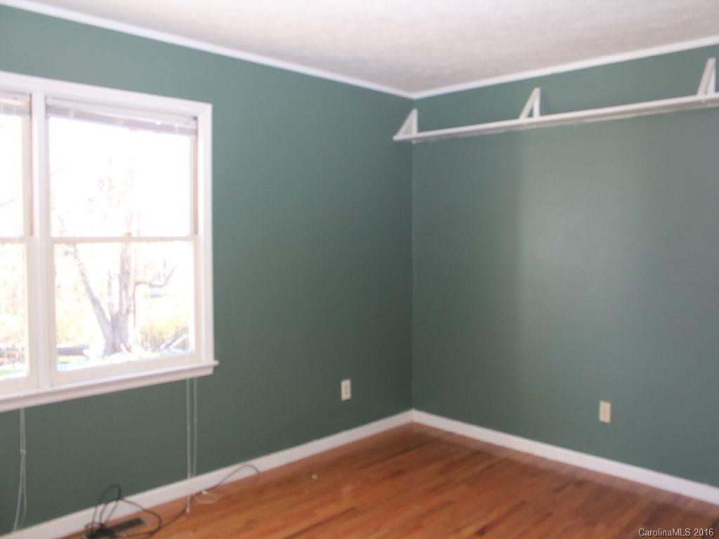 70 Silverleaf Drive - Photo 8