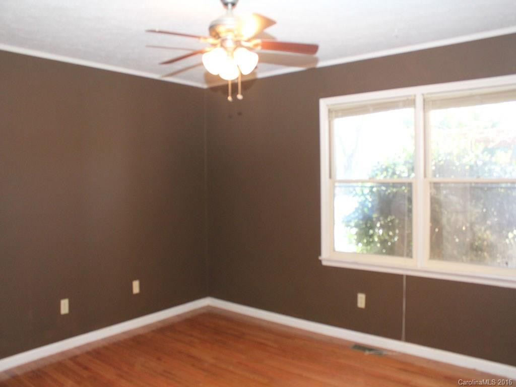 70 Silverleaf Drive - Photo 9