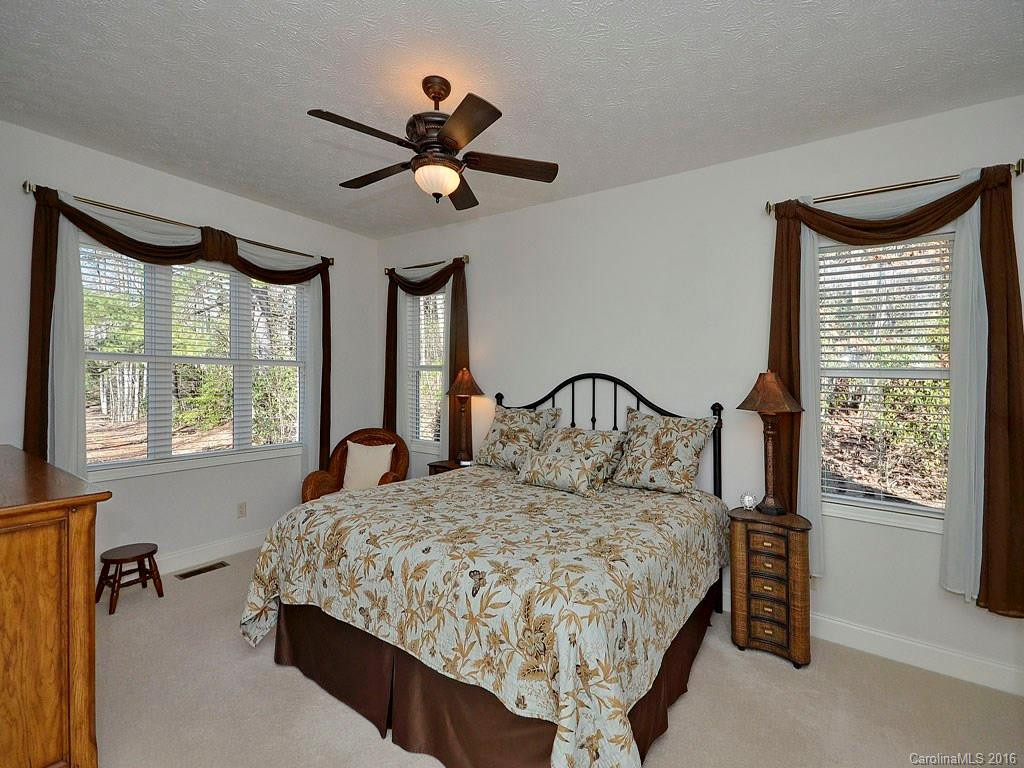 210 Tallyho Lane - Photo 14
