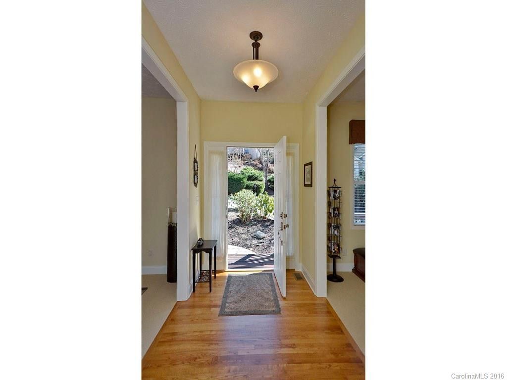 210 Tallyho Lane - Photo 3