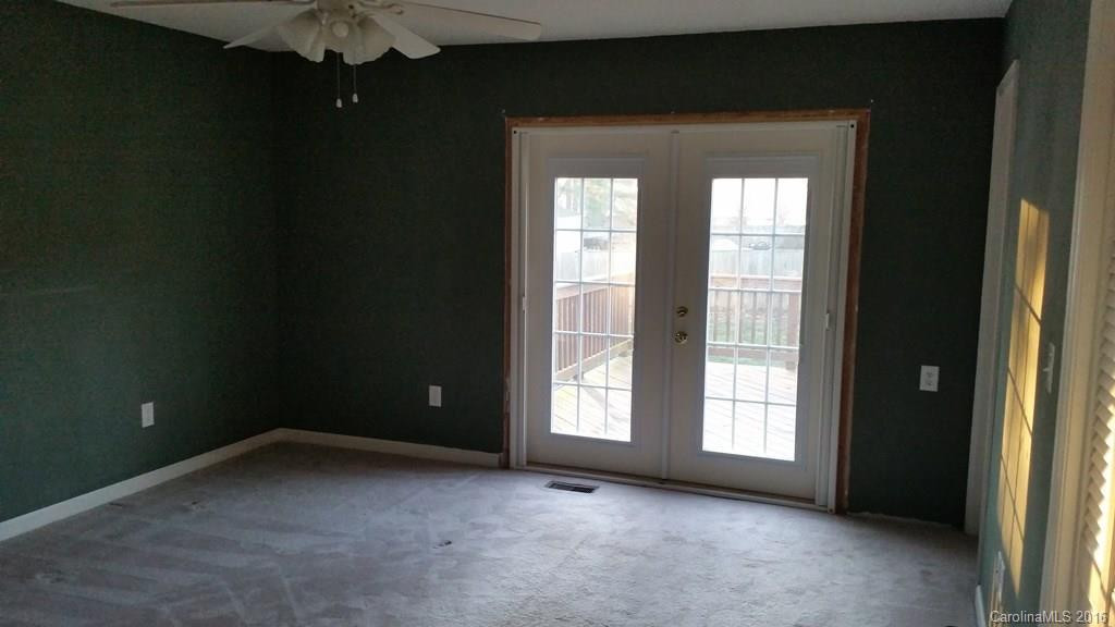 125 Cardinal Road - Photo 12