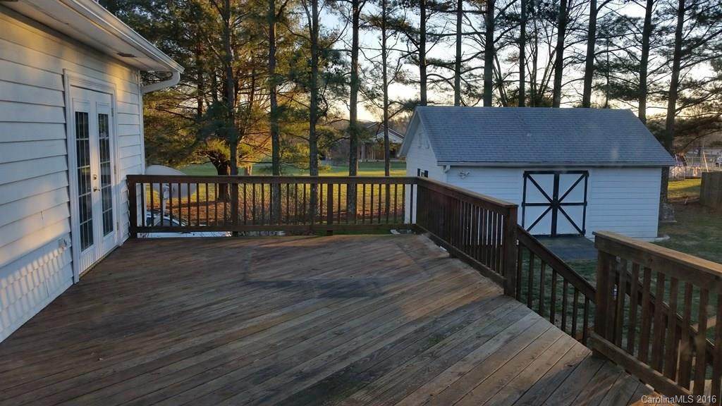 125 Cardinal Road - Photo 9