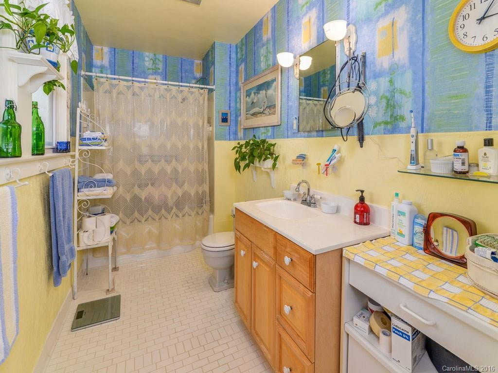 272 Lakewood Drive - Photo 15