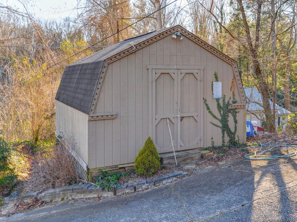272 Lakewood Drive - Photo 22