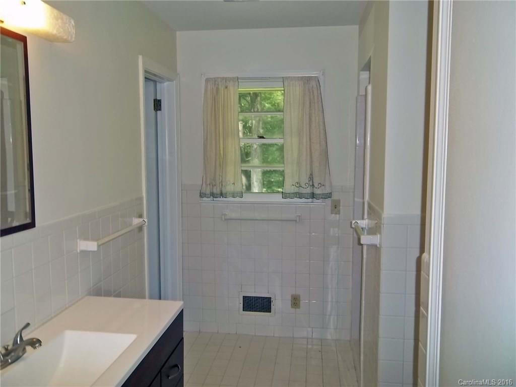 145 Rugby Forest Lane - Photo 10
