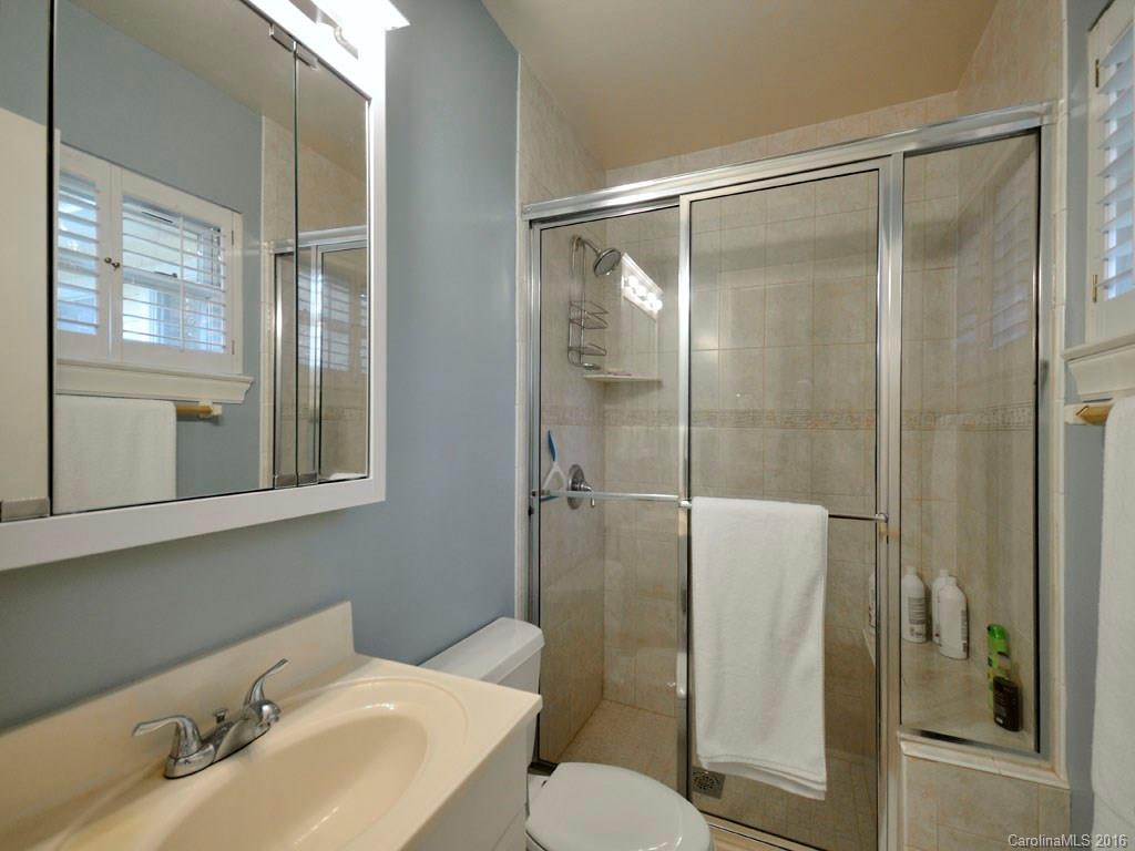80 Grovewood Road - Photo 12