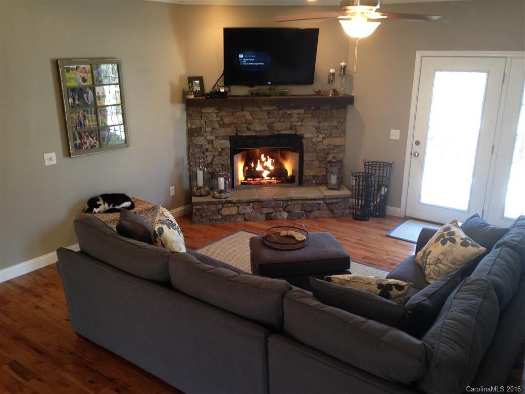 141 Walkertown Road - Photo 2