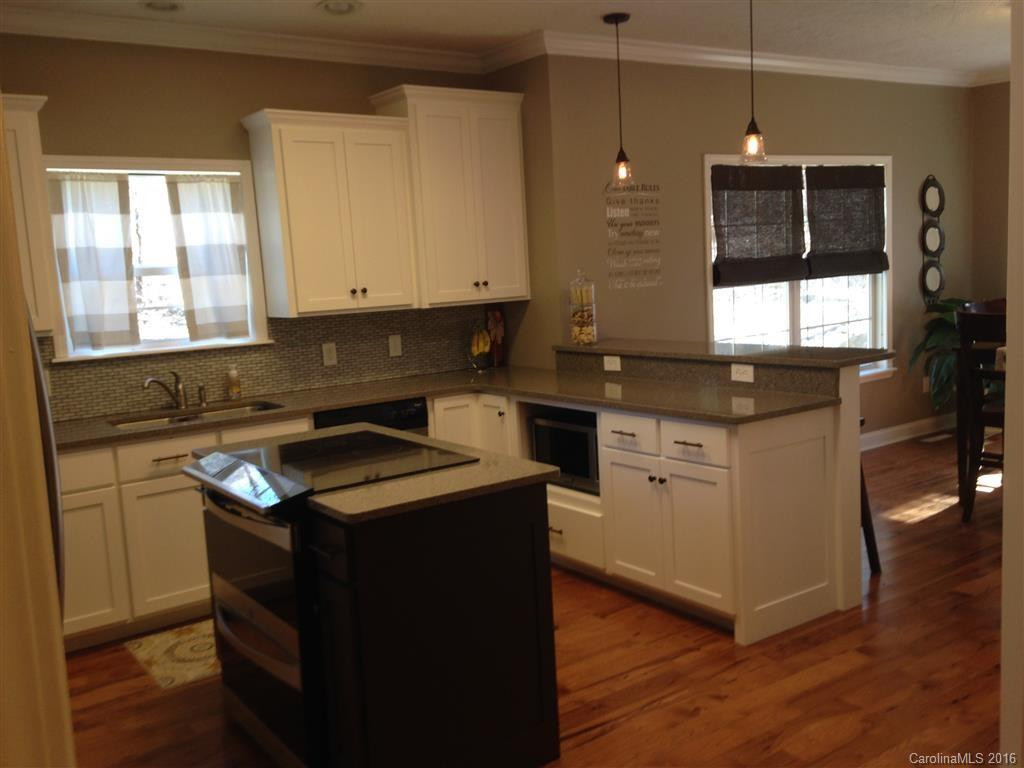 141 Walkertown Road - Photo 3
