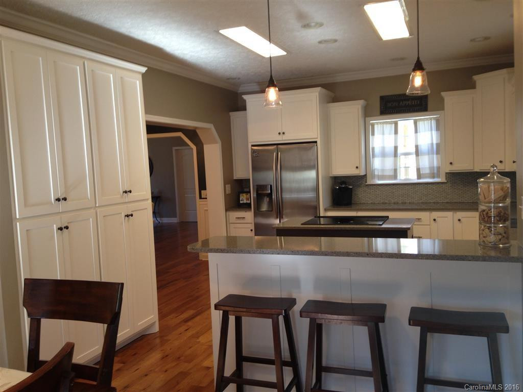 141 Walkertown Road - Photo 4