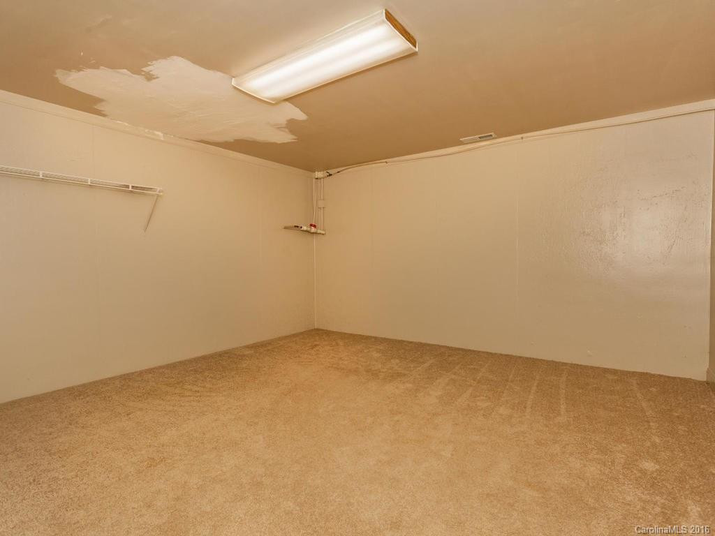 3057 Pace Road - Photo 18