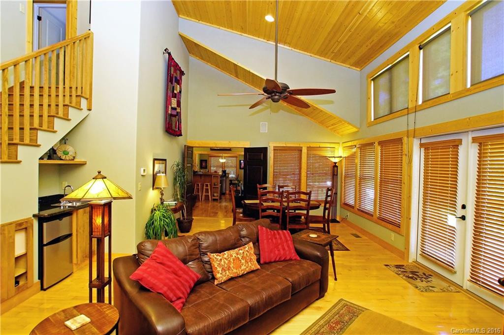 369 Shumont Road - Photo 13