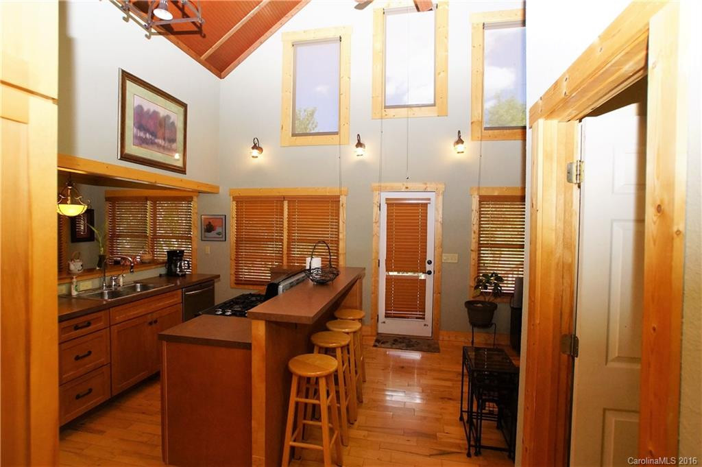 369 Shumont Road - Photo 8