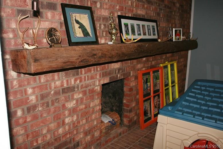 139 Woodland Avenue - Photo 12