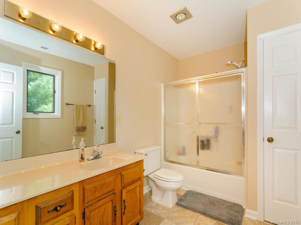 112 Pebble Creek Drive #(K-2) - Photo 15