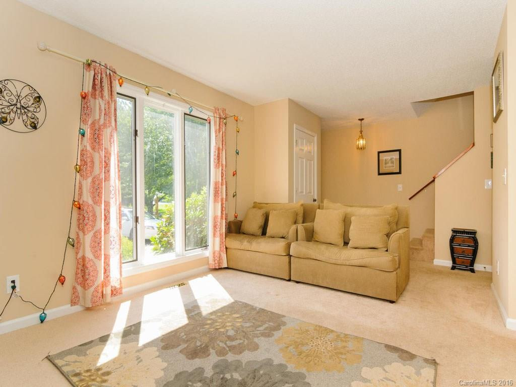 112 Pebble Creek Drive #(K-2) - Photo 4