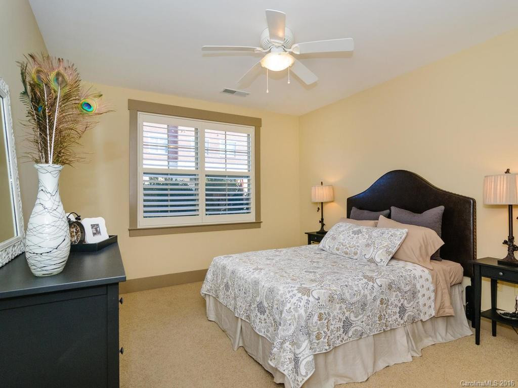 5 Farleigh Street #107 - Photo 16