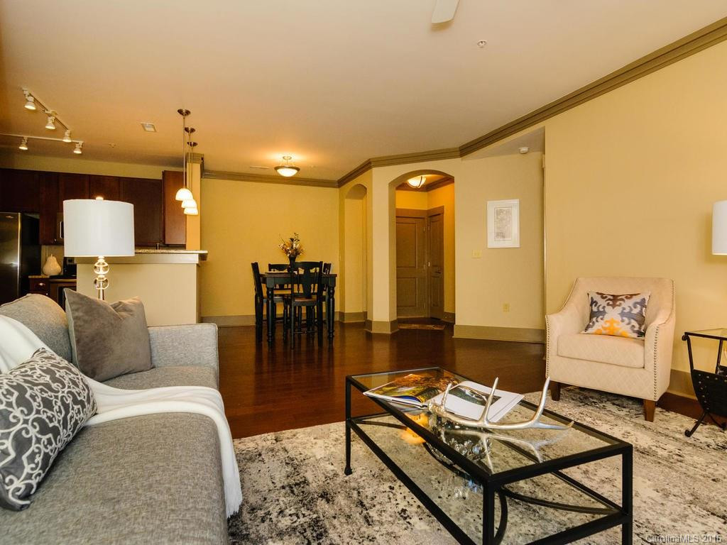 5 Farleigh Street #107 - Photo 3