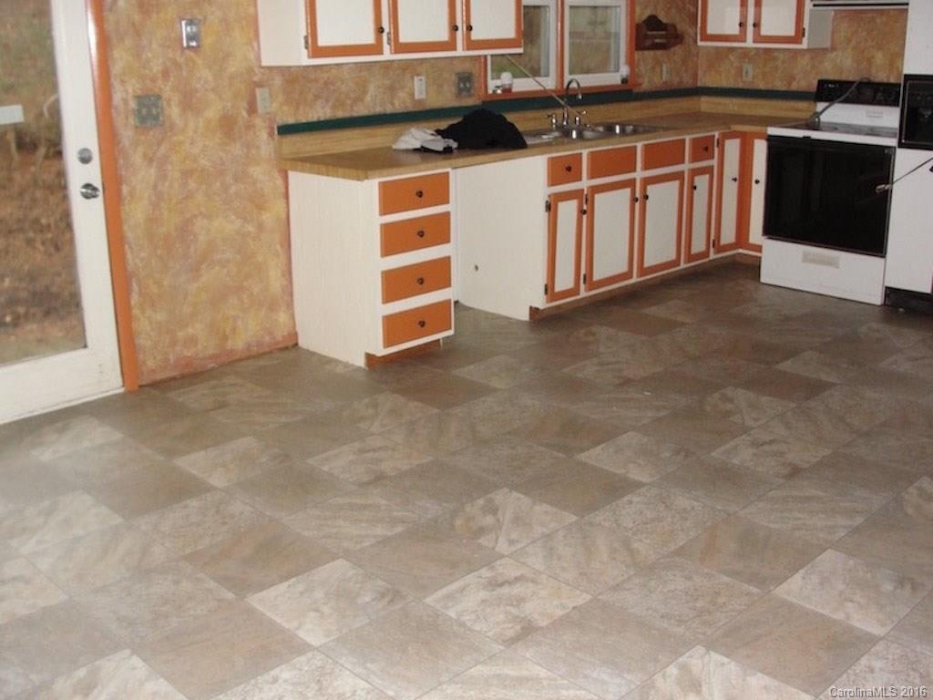 2705 Bear Creek Road - Photo 2