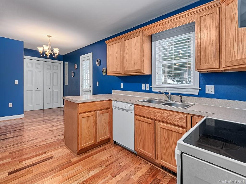165 Rock Hill Road - Photo 5