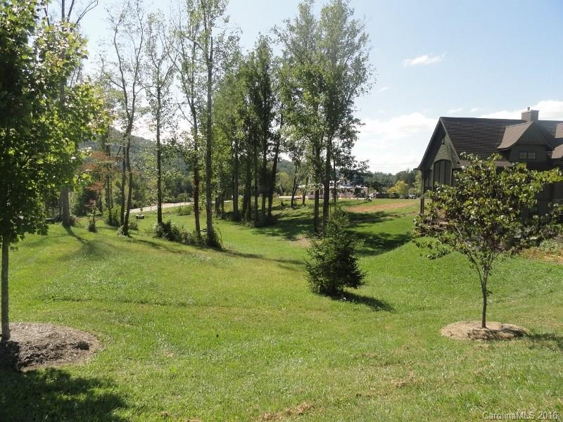 23 Chantilly Drive #17 - Photo 2