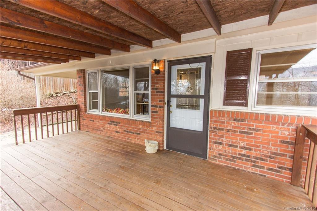 216 Pine Hill Drive - Photo 2