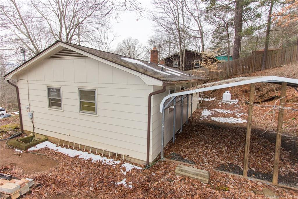 216 Pine Hill Drive - Photo 17