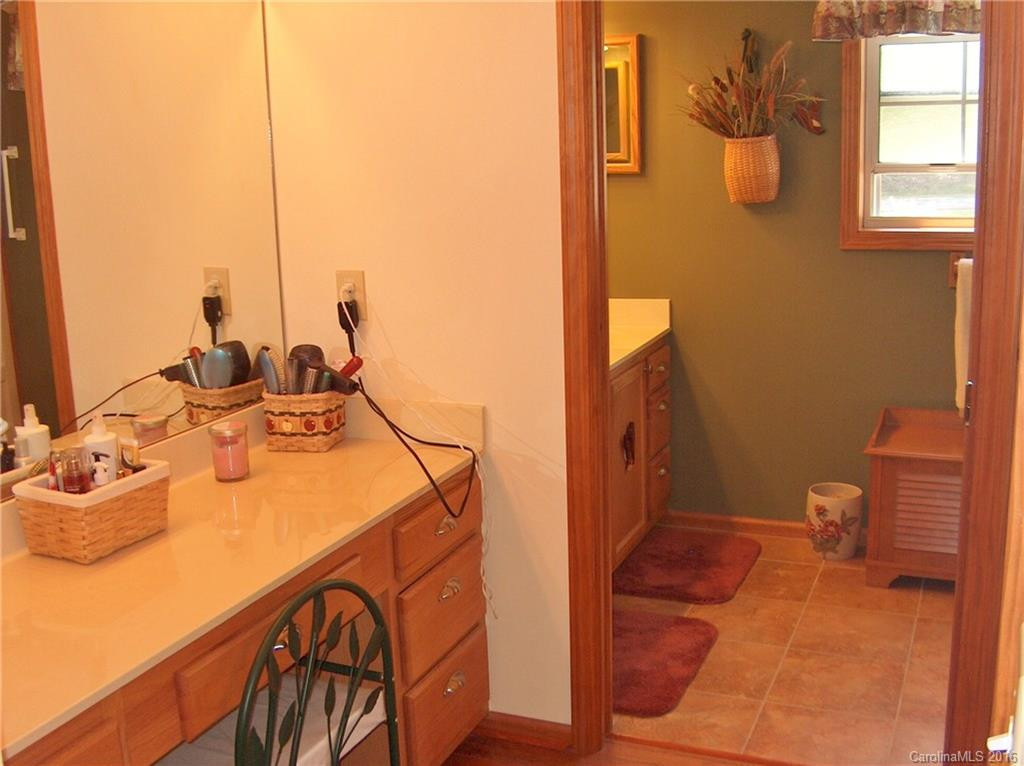 50 Whitewater Drive - Photo 15