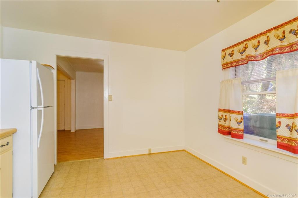 324 Cummins Road - Photo 14