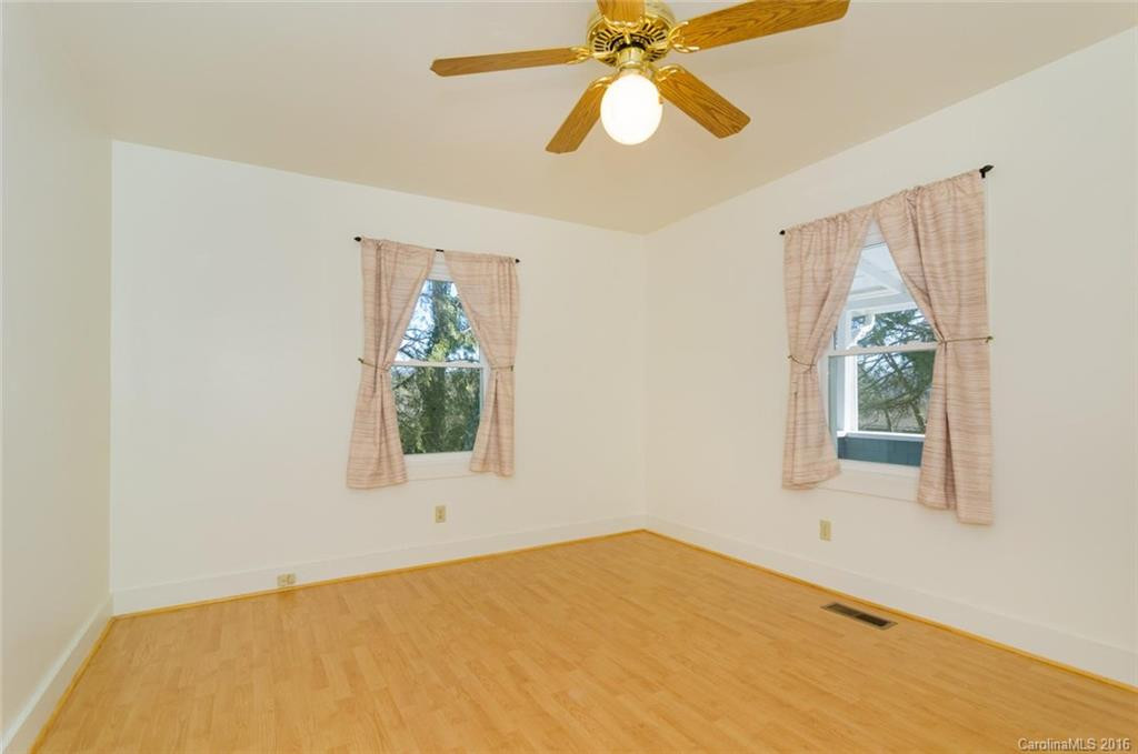 324 Cummins Road - Photo 15