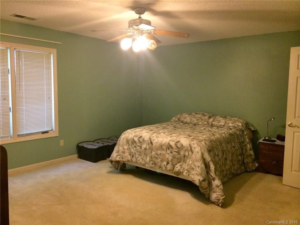 15 Hidden Brook Lane - Photo 10
