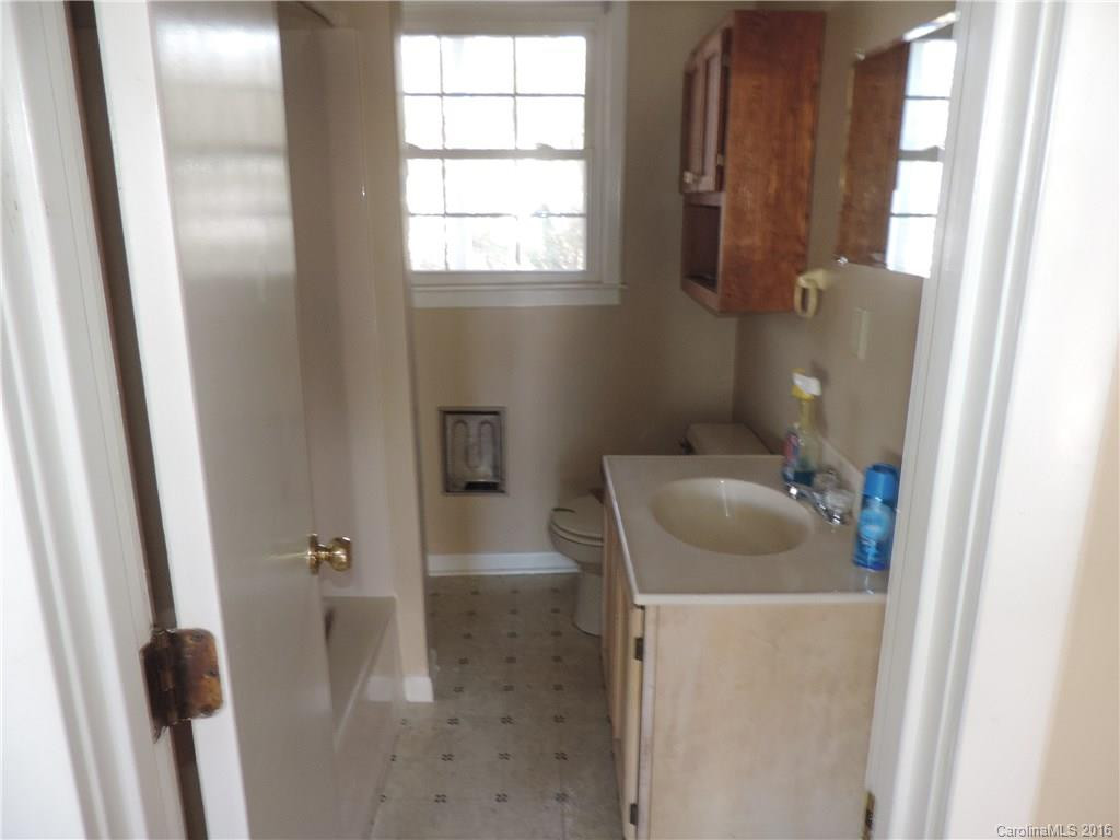 6241 Old Clyde Road - Photo 9