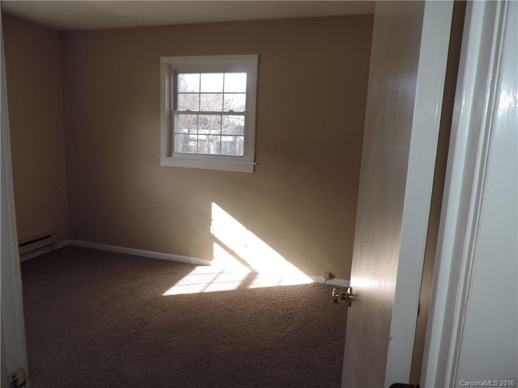 6241 Old Clyde Road - Photo 10