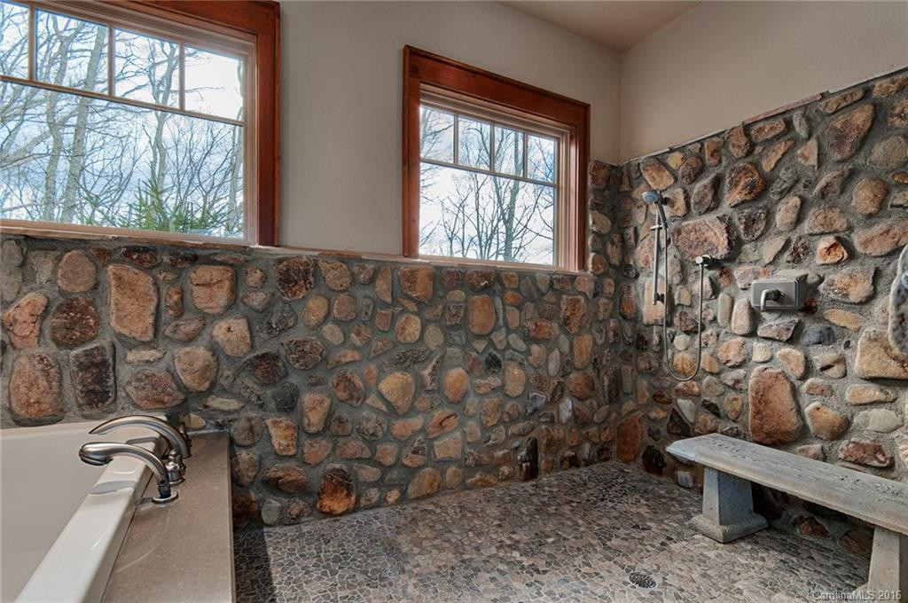131 Glen Eagle Drive - Photo 15