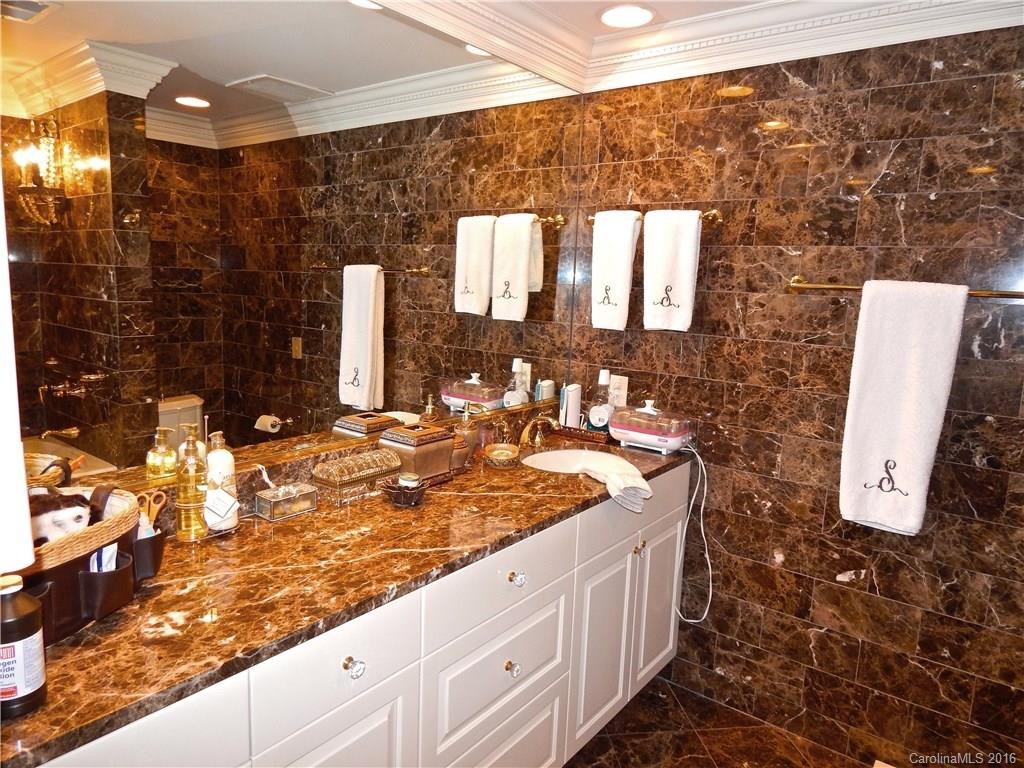 21 Battery Park Avenue #503 - Photo 12